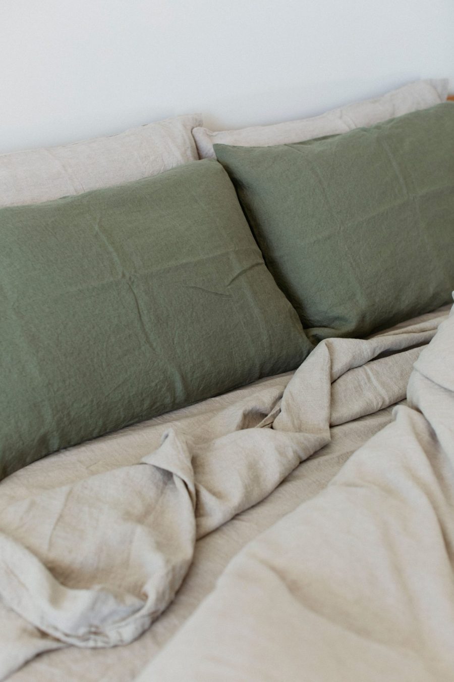 Moss living linen pillowcase set in moss