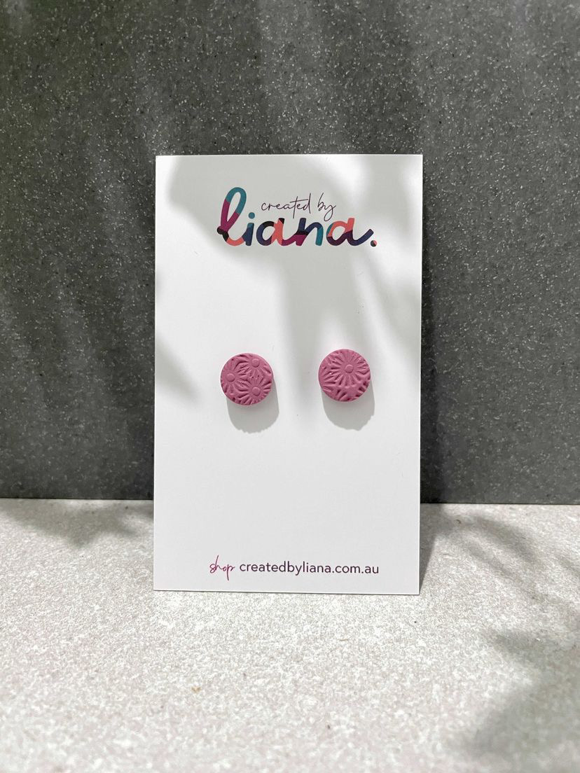 Liana care earrings pink