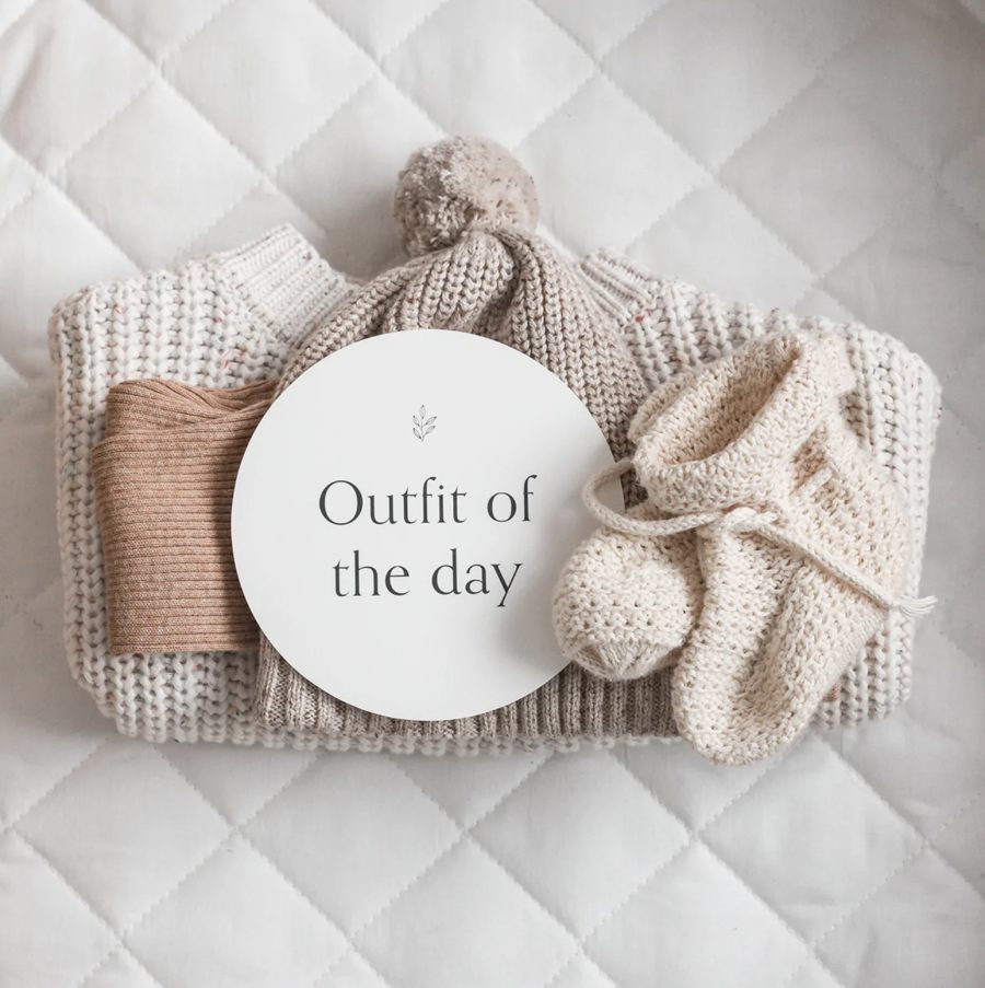 truly amor baby milestone cards outfit of the day