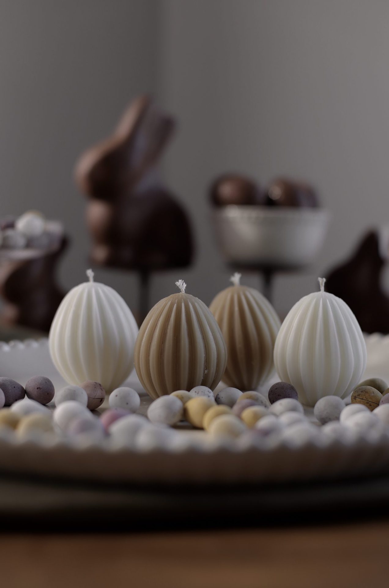 soy-wax-beeswax-easter-egg-candle-studio-billie