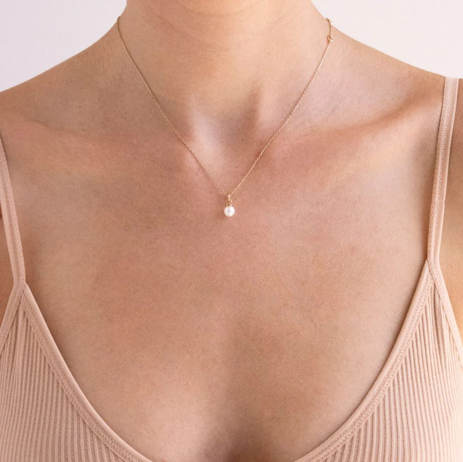 cleo freshwater pearl necklace gold linda tahija being worn