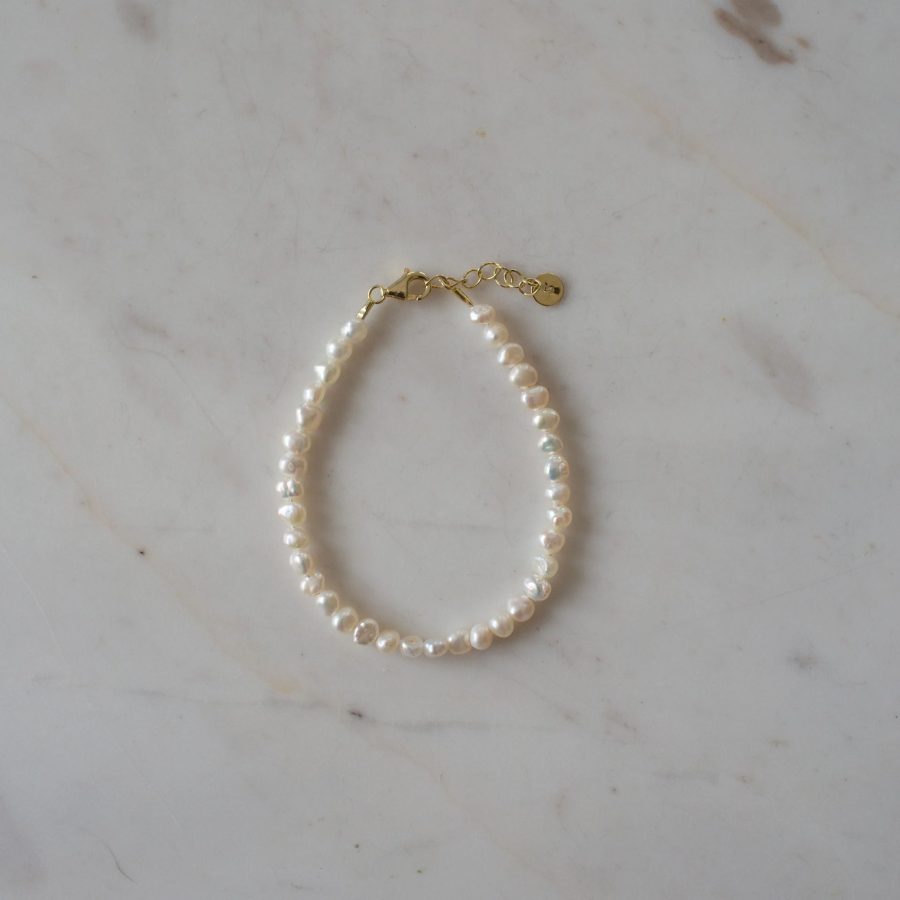 sophie pretty in pearls bracelet